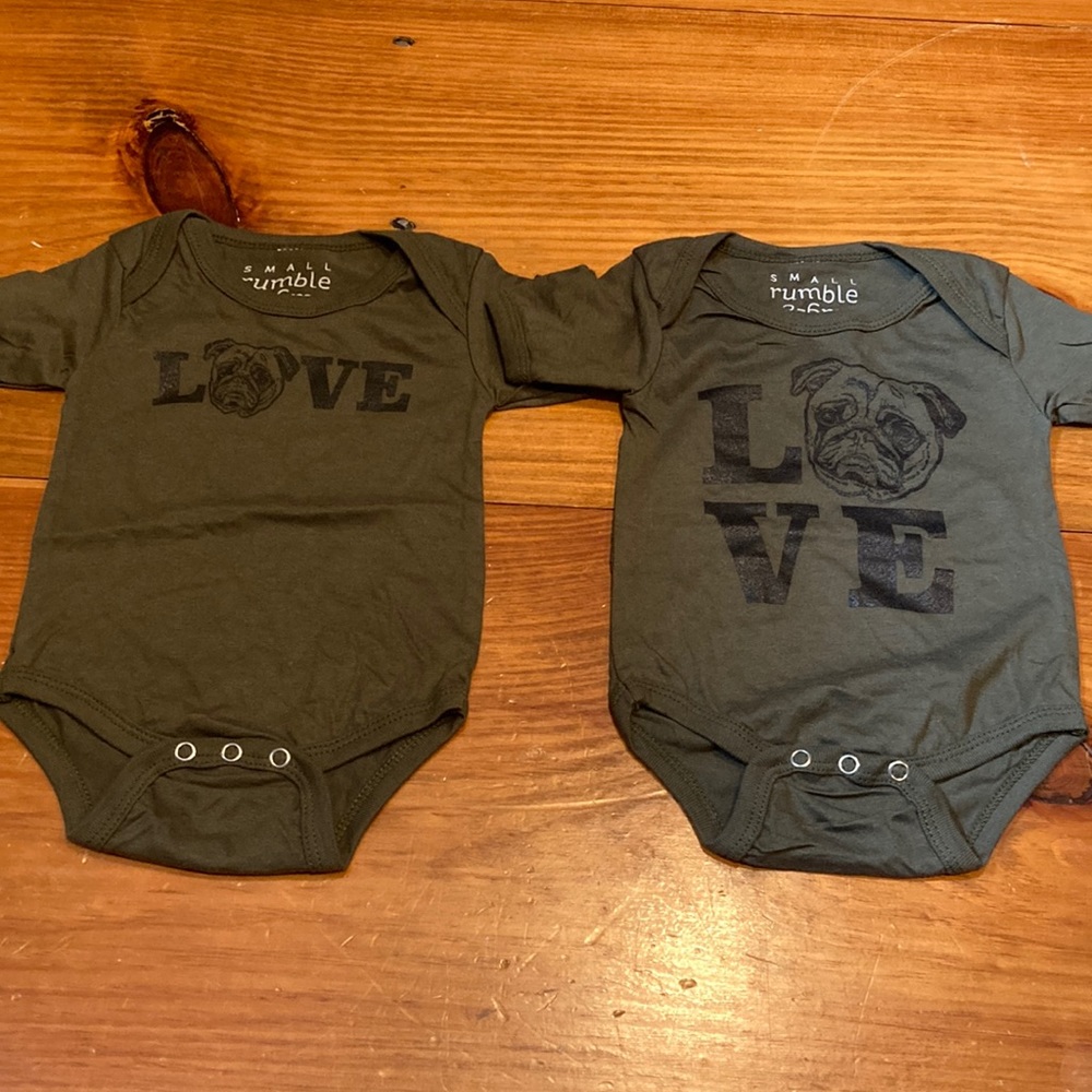 NWOT! SMALL RUMBLE 3-6M Pug Screenprinted Organic Bodysuit Olive/Black Dog
